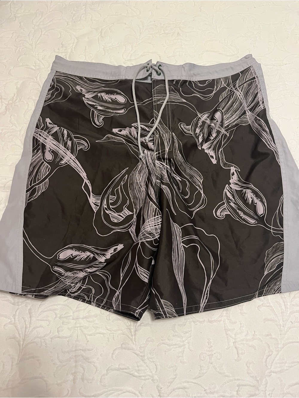 Joe Boxer Olive Green Swim Board Shorts with Light Gray Floral Print size 38
